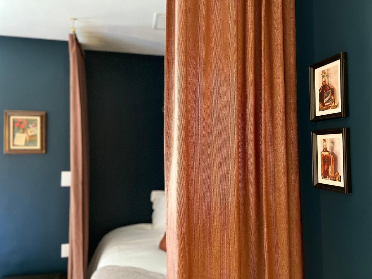 Rose Hill Inn Versailles Экстерьер фото
